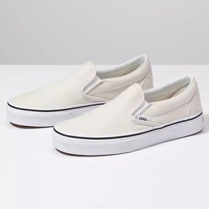New never worn vans slip on